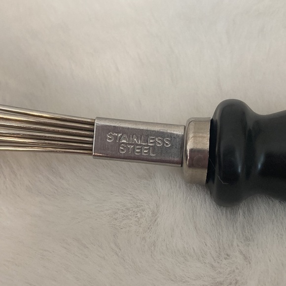 Rae Dunn Beat Whisk - Picture 3 of 3